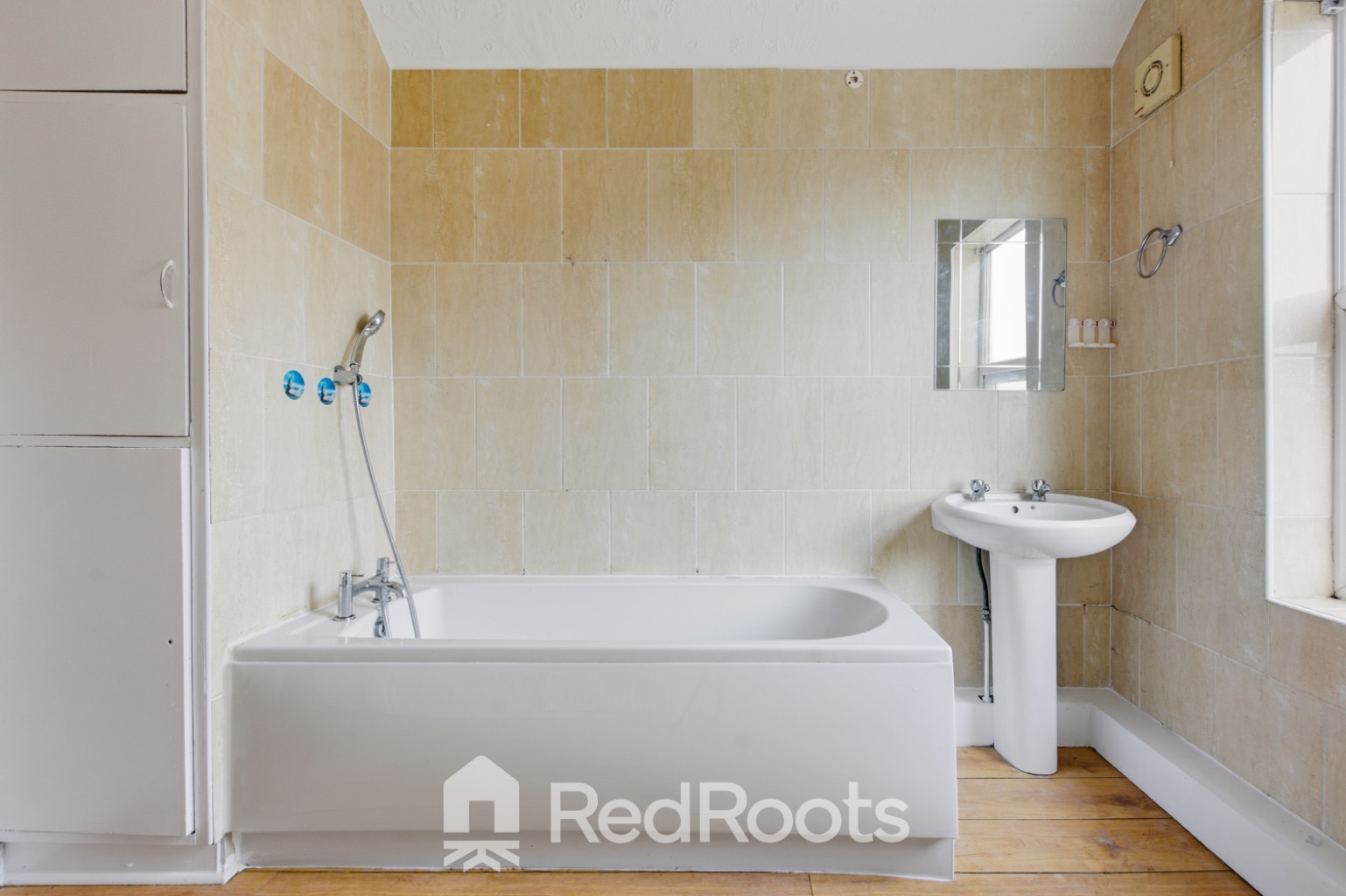 2 bed terraced house for sale in Clarence Avenue, Doncaster, South Yorkshire, DN4 - Property Image 11