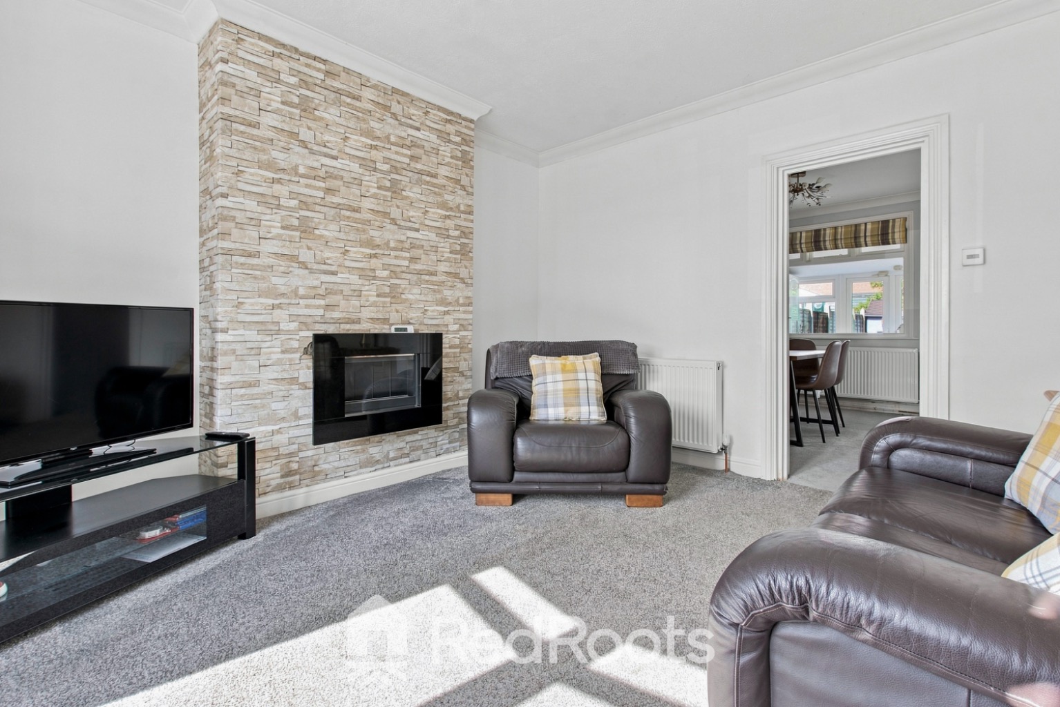 3 bed semi-detached house for sale in Rosedale Road, Doncaster, DN5 - Property Image 2
