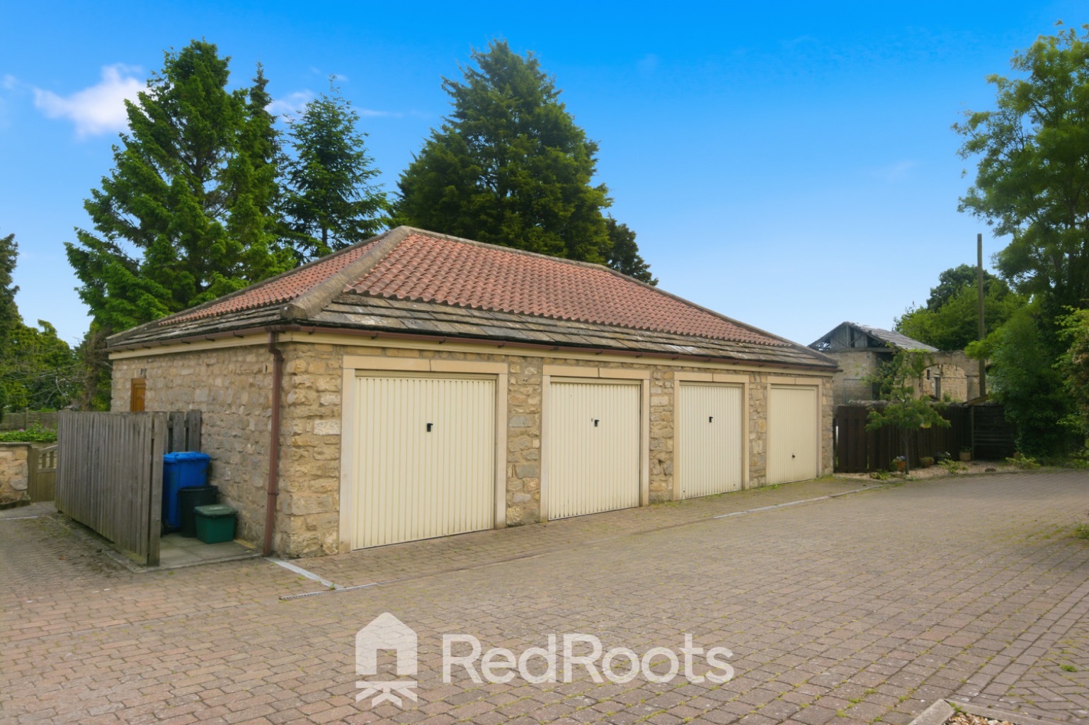 4 bed cottage for sale in Grove Court, Marr, Doncaster, DN5  - Property Image 21