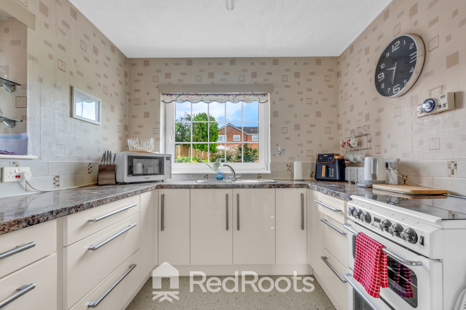 4 bed detached house for sale in Clifton Drive, Sprotbrough, Doncaster, South Yorkshire, DN5 - Property Image 8