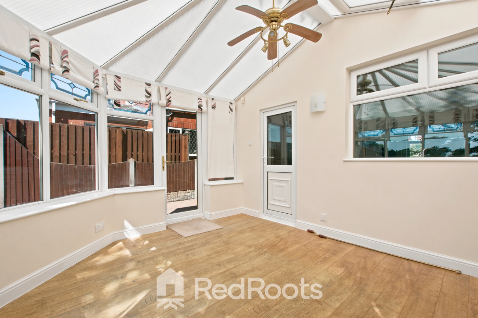 3 bed semi-detached house for sale in Ingleborough Drive, Sprotbrough, Doncaster, DN5  - Property Image 9