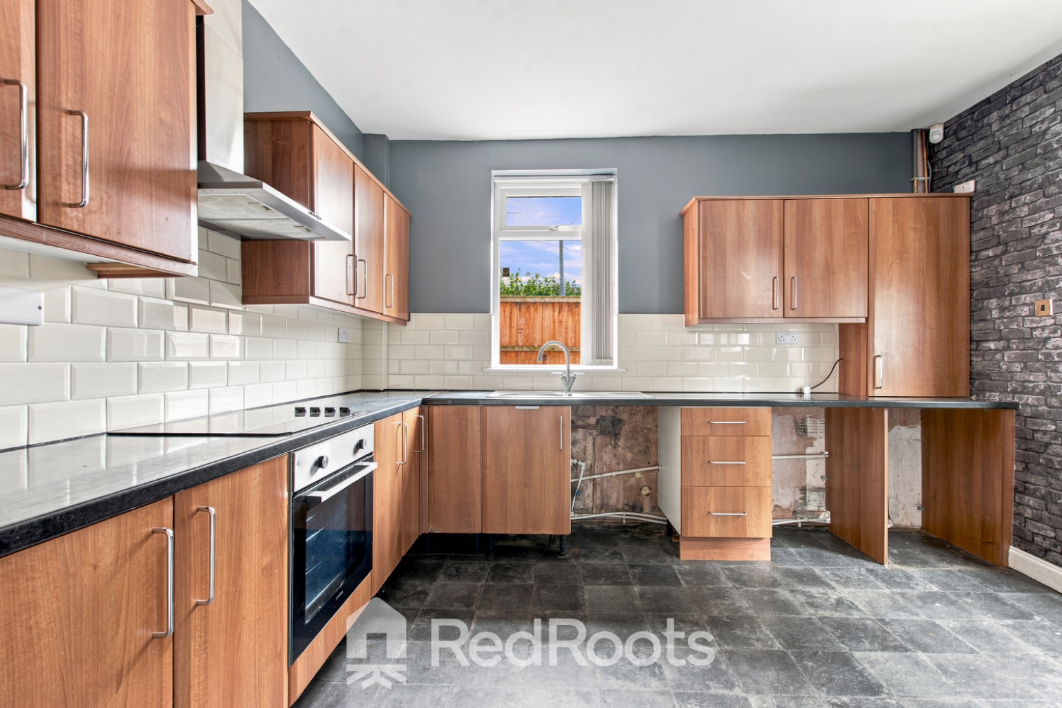 3 bed end of terrace house for sale in Smith Square, Doncaster, South Yorkshire, DN4 - Property Image 9
