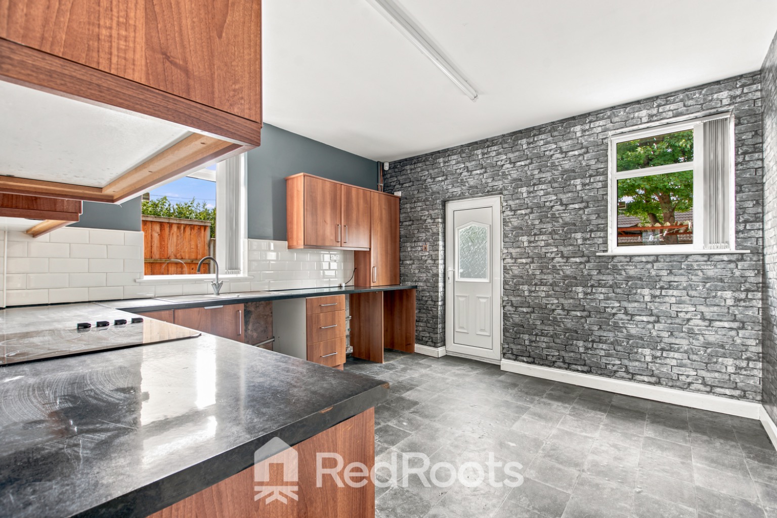 3 bed end of terrace house for sale in Smith Square, Doncaster, South Yorkshire, DN4 - Property Image 6
