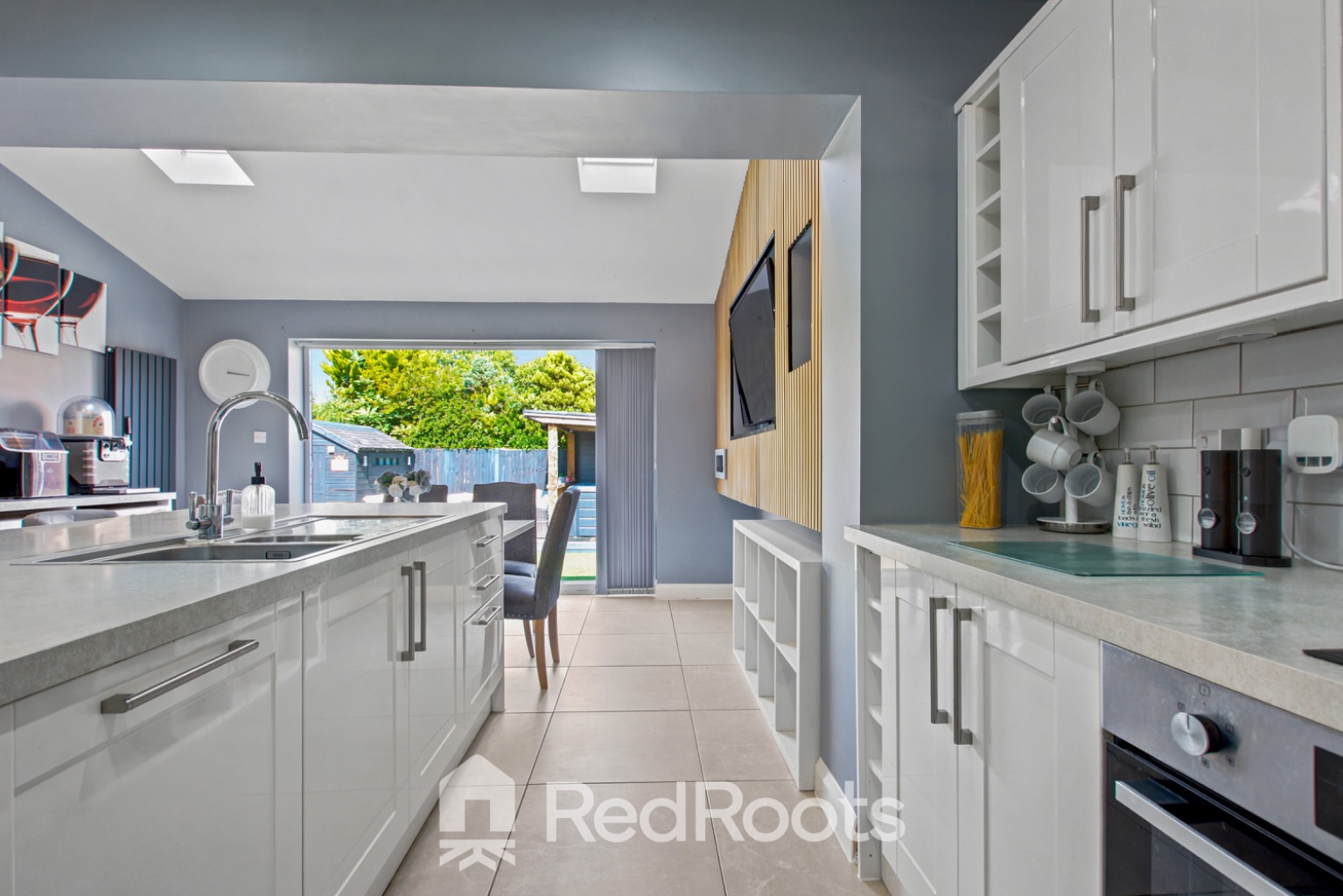 3 bed semi-detached house for sale in Alderford Drive, Balby, Doncaster, DN4  - Property Image 3