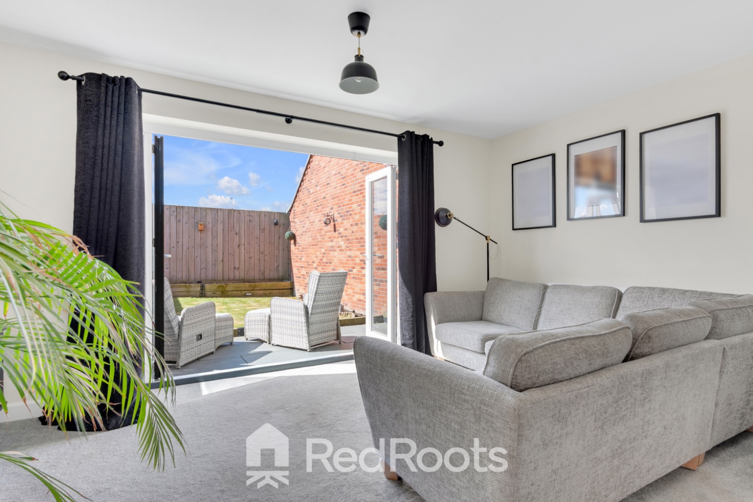 3 bed semi-detached house for sale in Old School Drive, Kirk Sandall, Doncaster, South Yorkshire, DN3 - Property Image 5