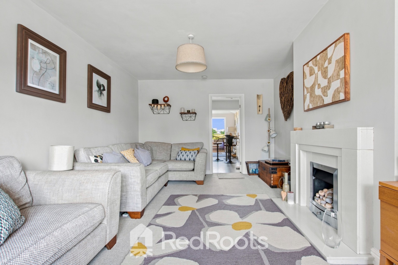 4 bed semi-detached house for sale in Clifton Drive, Sprotbrough, Doncaster, DN5  - Property Image 3