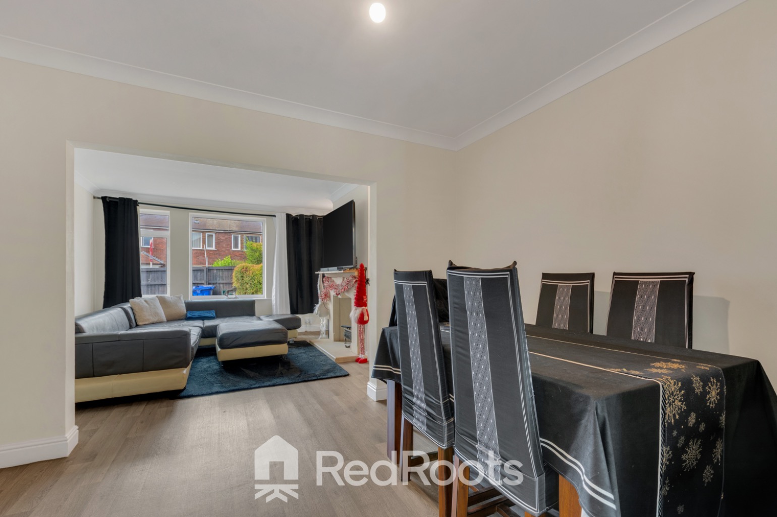 3 bed semi-detached house for sale in Stonecross Drive, Sprotbrough, Doncaster, DN5  - Property Image 6