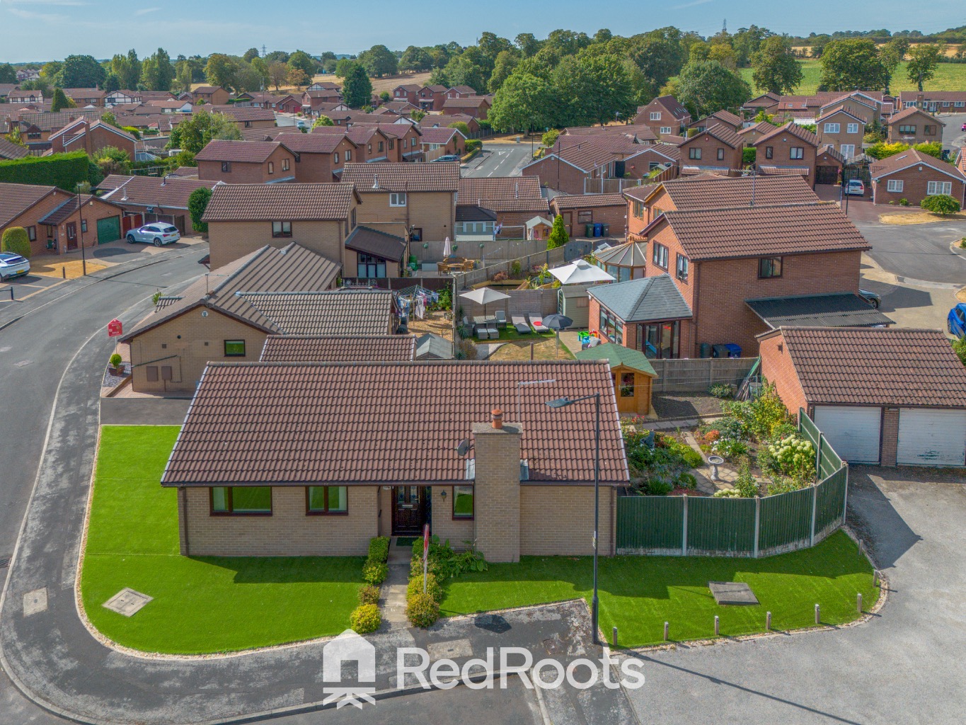 3 bed bungalow for sale in Valiant Gardens, Sprotbrough, Doncaster, South Yorkshire, DN5  - Property Image 27