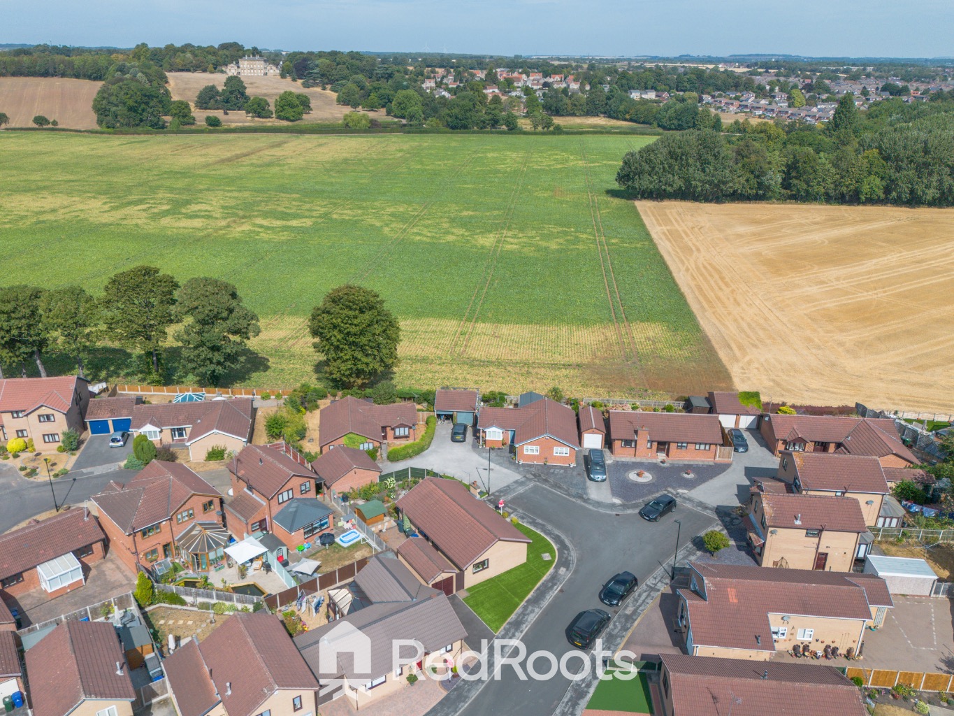 3 bed bungalow for sale in Valiant Gardens, Sprotbrough, Doncaster, South Yorkshire, DN5  - Property Image 25