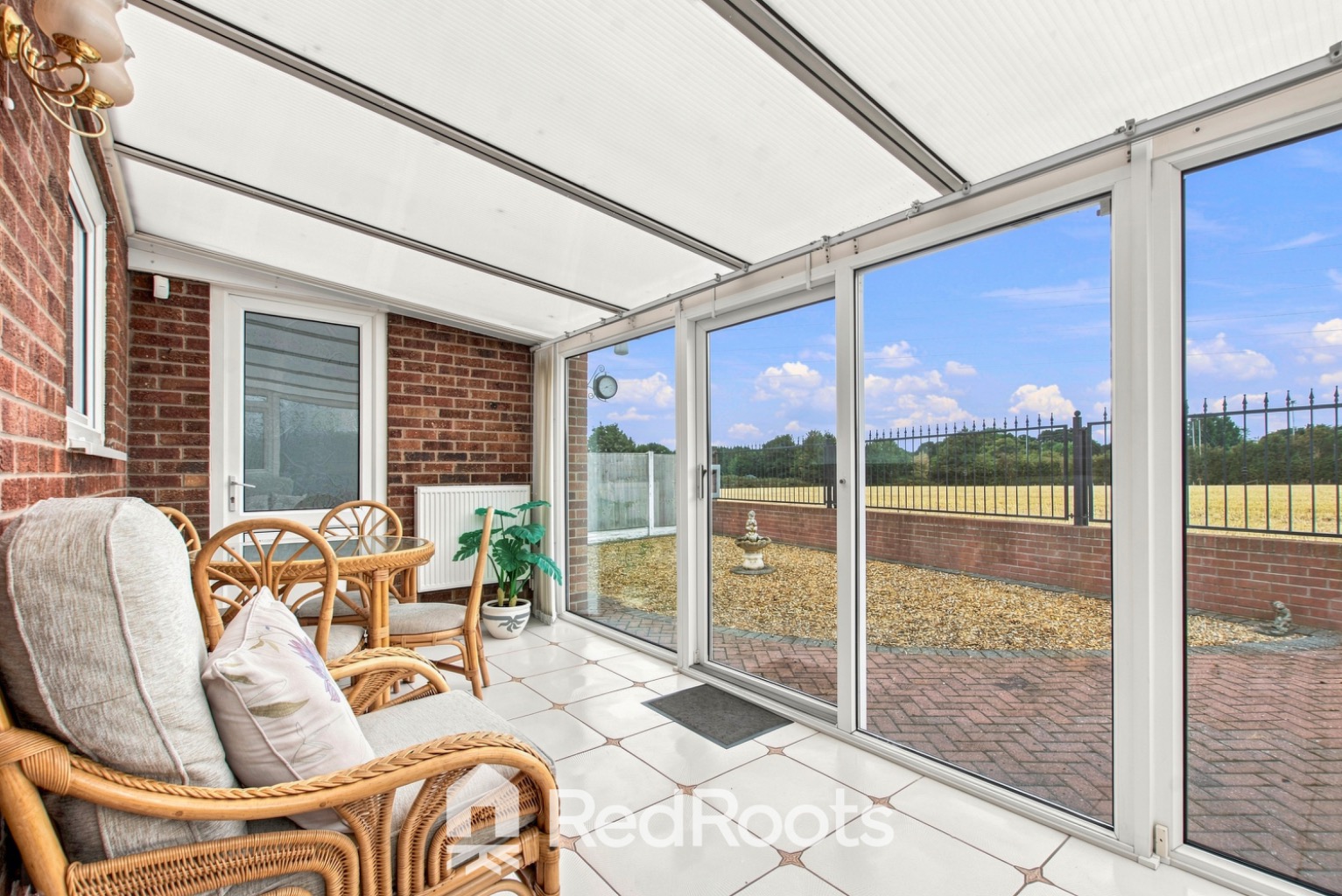 2 bed bungalow for sale in Dean Close, Sprotbrough, Doncaster, DN5  - Property Image 7