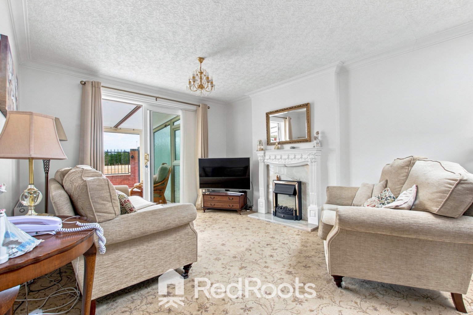 2 bed bungalow for sale in Dean Close, Sprotbrough, Doncaster, DN5  - Property Image 2