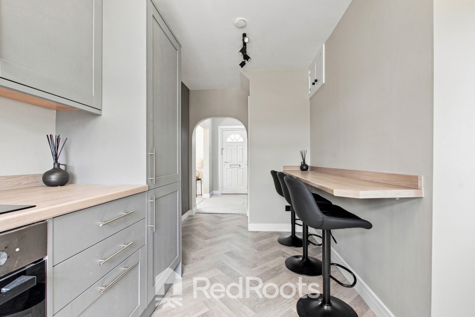3 bed semi-detached house for sale in Queens Drive, Doncaster, South Yorkshire, DN5  - Property Image 5