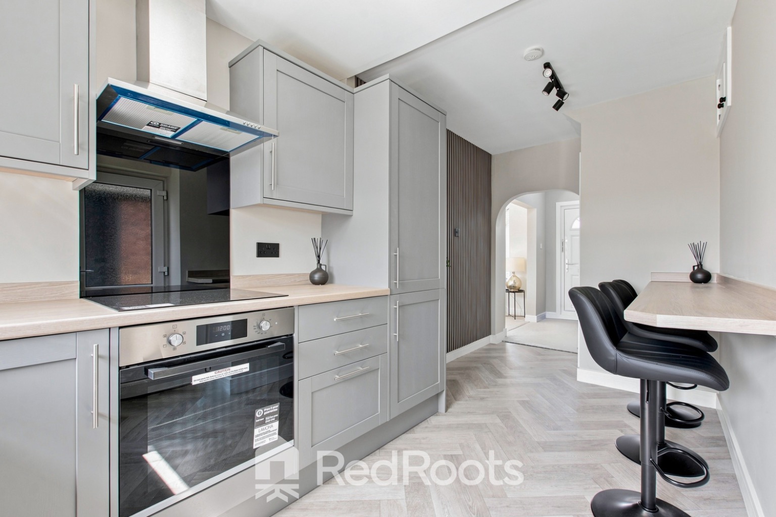 3 bed semi-detached house for sale in Queens Drive, Doncaster, South Yorkshire, DN5  - Property Image 7
