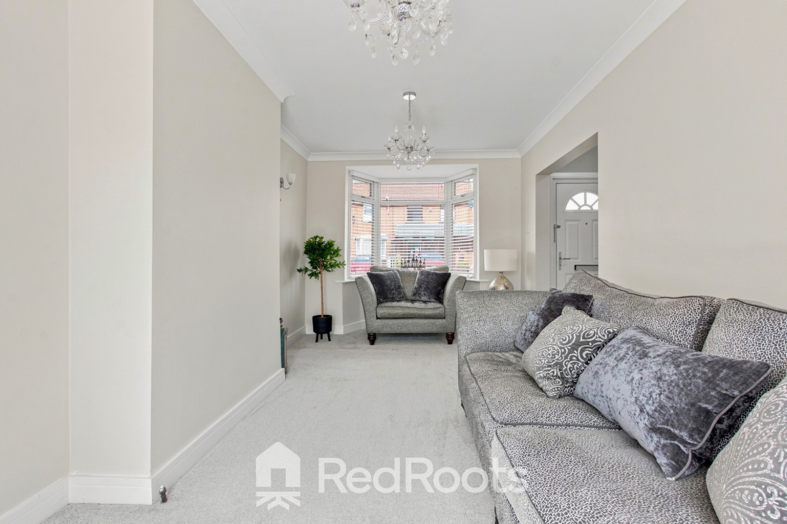 3 bed semi-detached house for sale in Queens Drive, Doncaster, South Yorkshire, DN5  - Property Image 3