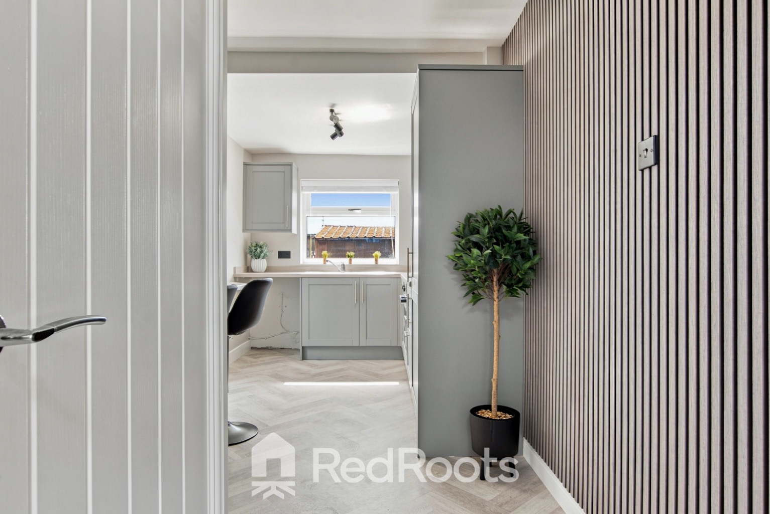 3 bed semi-detached house for sale in Queens Drive, Doncaster, South Yorkshire, DN5  - Property Image 9