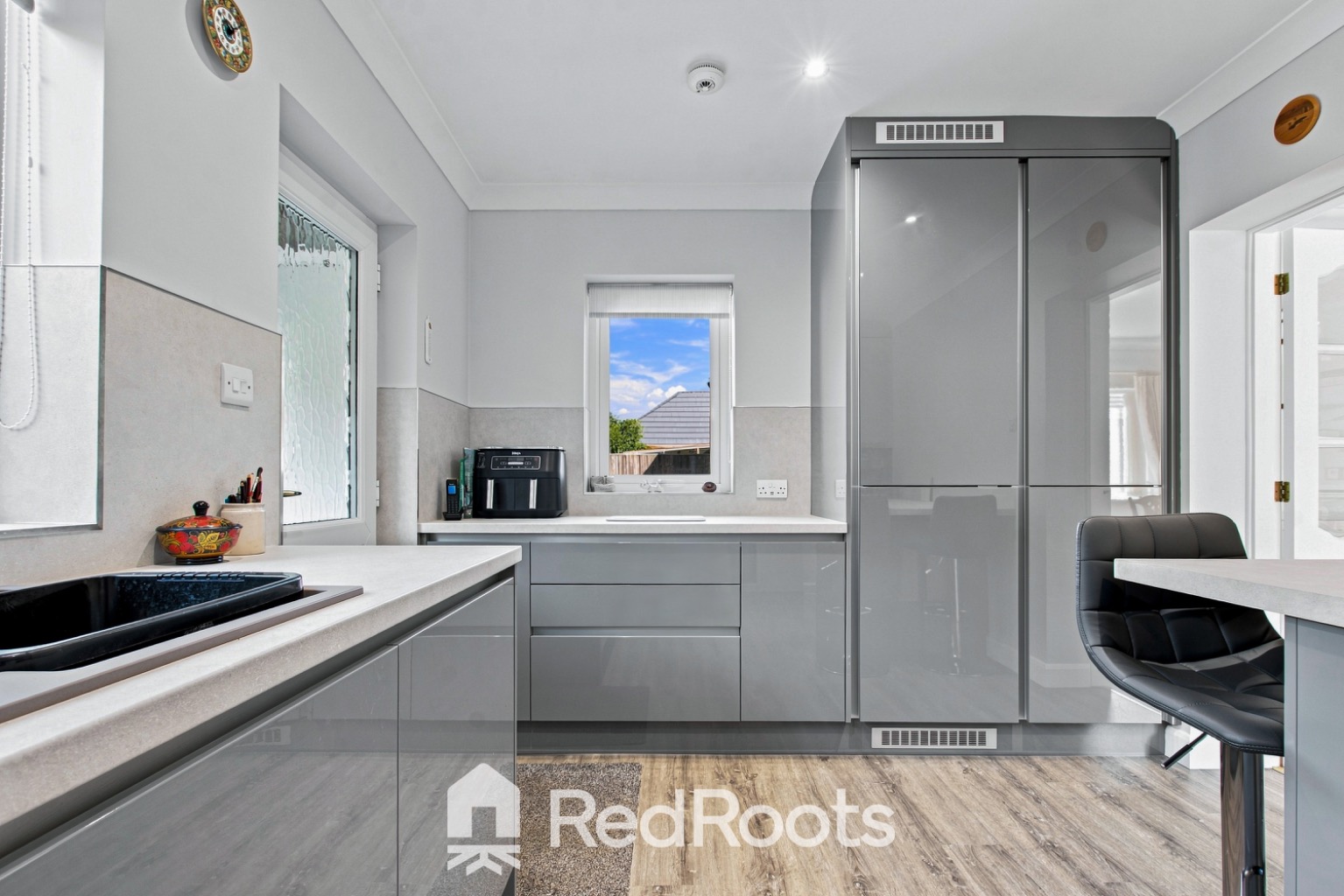 2 bed detached bungalow for sale in Mill Lane, Warmsworth, Doncaster, South Yorkshire, DN4  - Property Image 2
