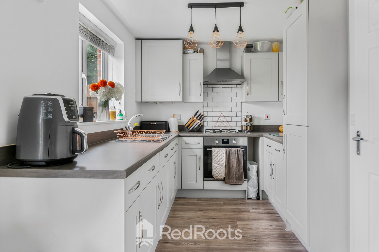 3 bed semi-detached house for sale in Dutchman Way, Bessacarr, DN4  - Property Image 4