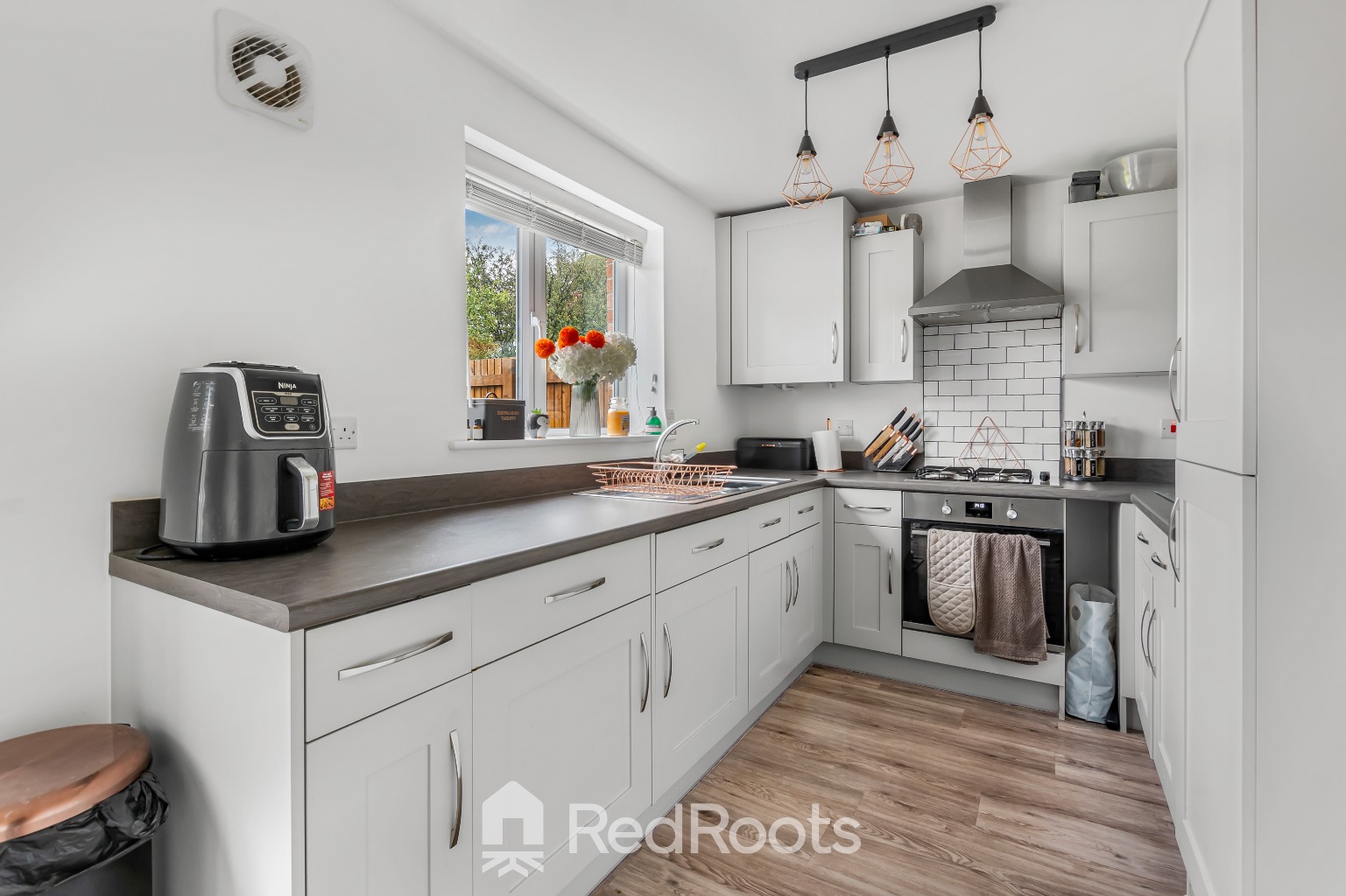 3 bed semi-detached house for sale in Dutchman Way, Bessacarr, DN4  - Property Image 3