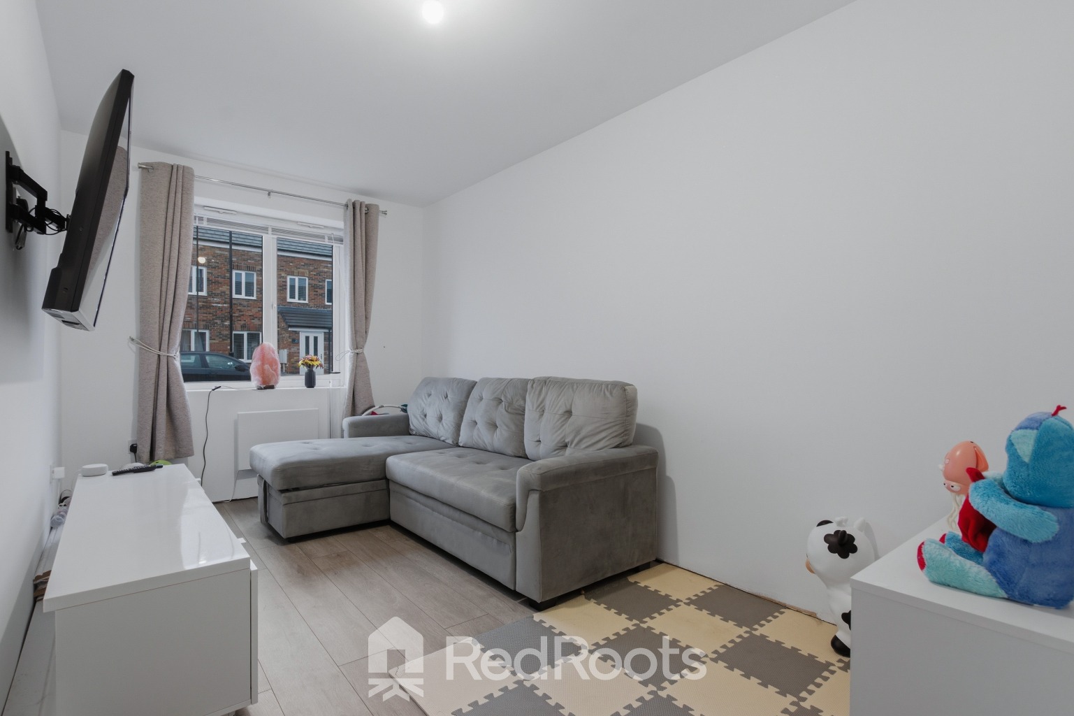 3 bed semi-detached house for sale in Dutchman Way, Bessacarr, DN4  - Property Image 7