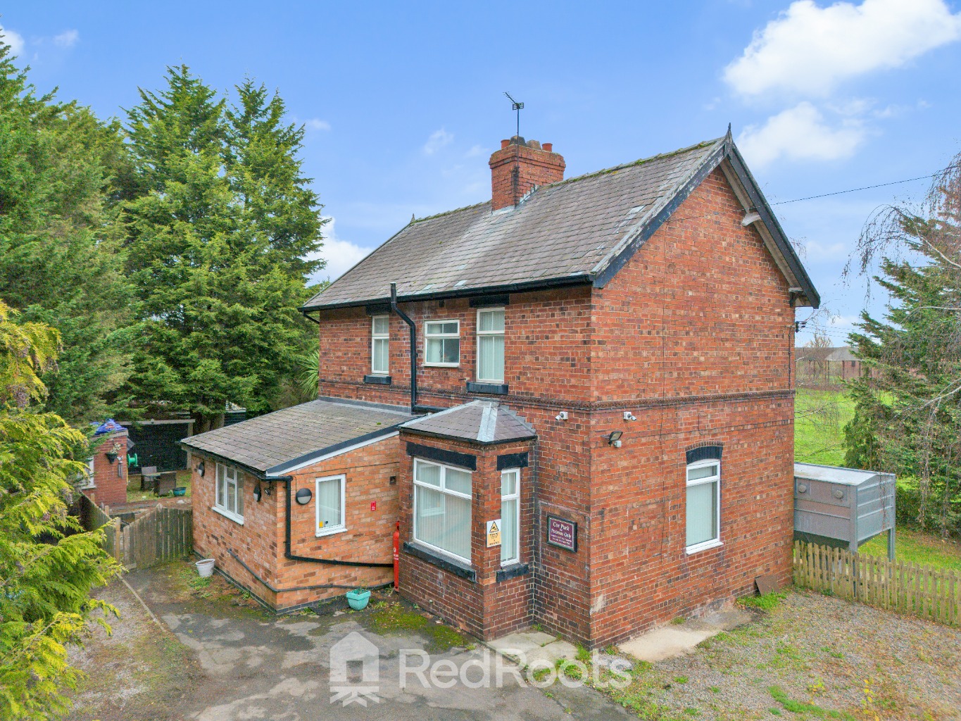 3 bed detached house for sale in Swing Bridge House, Kirkhouse Green, Doncaster, South Yorkshire, DN7 5TE  - Property Image 2