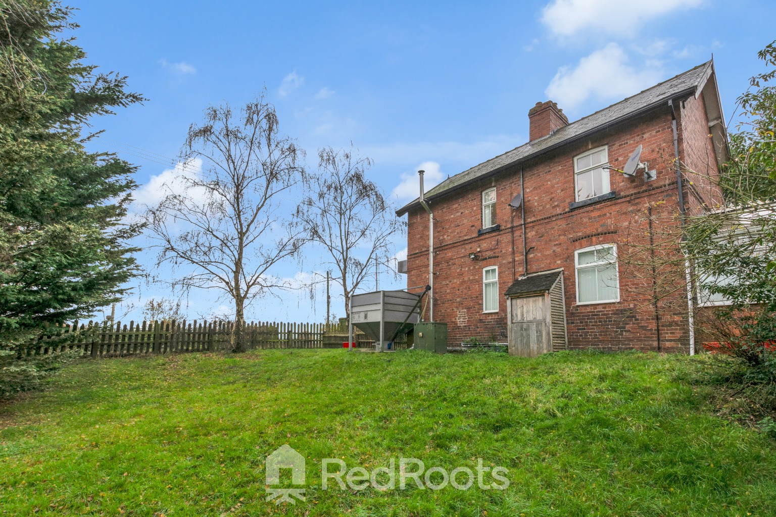 3 bed detached house for sale in Swing Bridge House, Kirkhouse Green, Doncaster, South Yorkshire, DN7 5TE  - Property Image 25