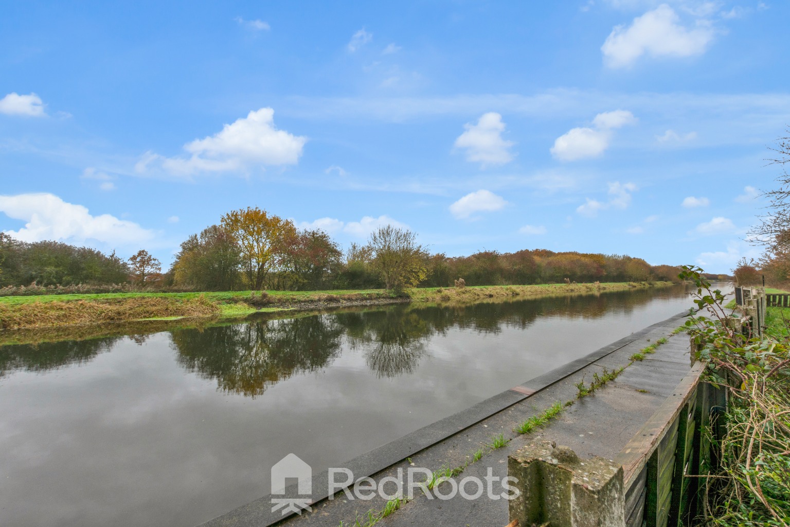 3 bed detached house for sale in Swing Bridge House, Kirkhouse Green, Doncaster, South Yorkshire, DN7 5TE  - Property Image 31