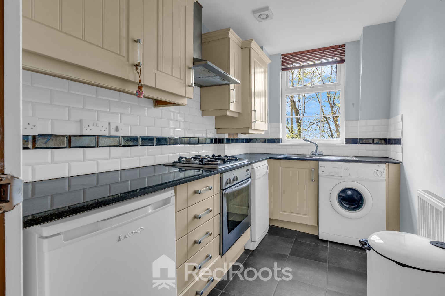 2 bed flat for sale in Chatsworth Court, Bawtry Road, Doncaster, South Yorkshire, DN4 7AT - Property Image 6