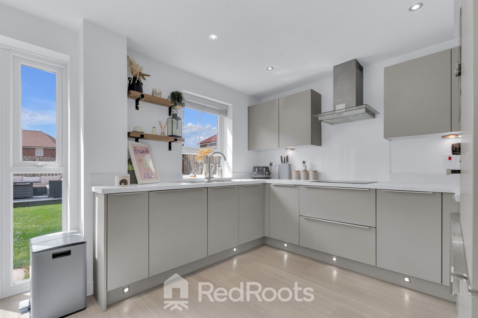 4 bed detached house for sale in Davy Road, New Rossington, Doncaster, South Yorkshire, DN11 0ZB  - Property Image 5