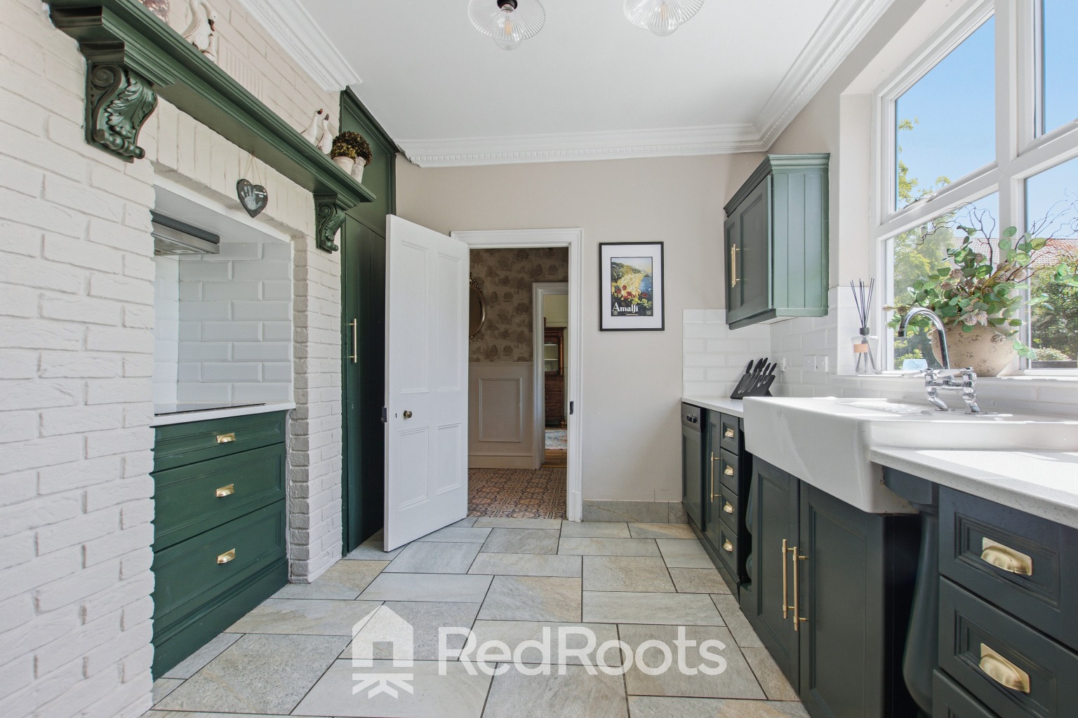 7 bed detached house for sale in Kinnard House, Silver Street, Owston Ferry, Doncaster, Lincolnshire, DN9 1RN  - Property Image 6