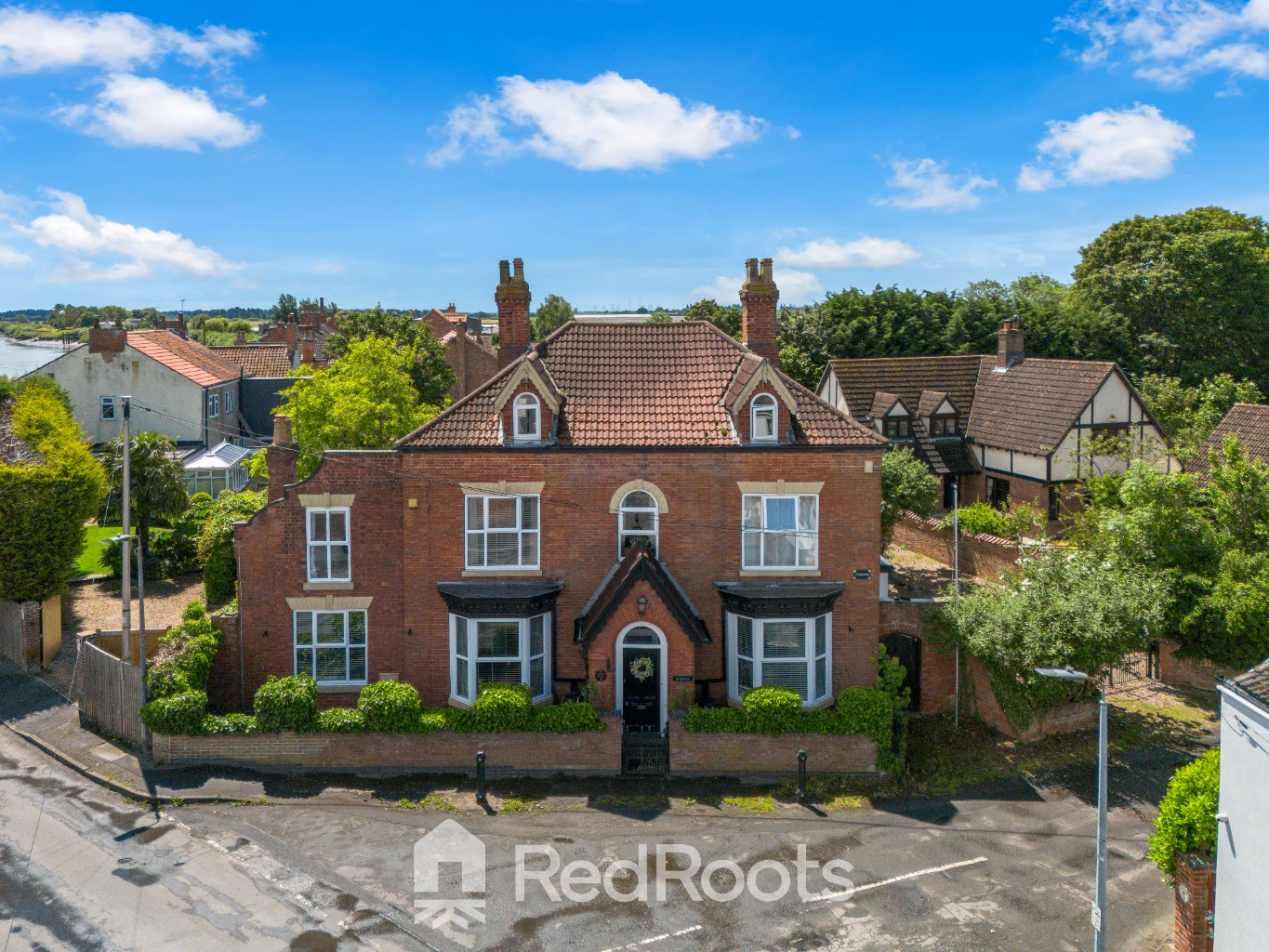 7 bed detached house for sale in Kinnard House, Silver Street, Owston Ferry, Doncaster, Lincolnshire, DN9 1RN  - Property Image 59