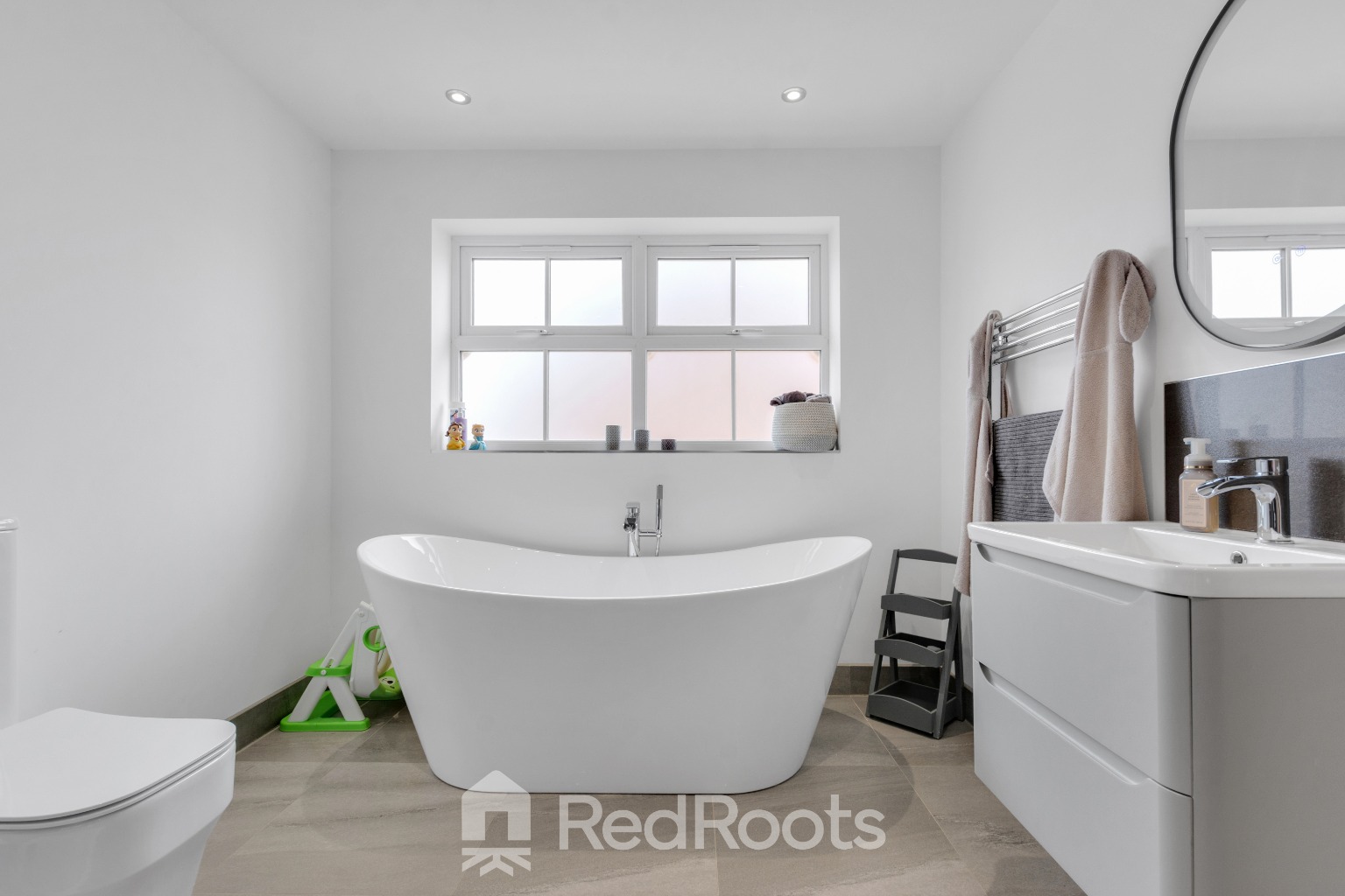 5 bed detached house for sale in The Willows, Main Street, Graizelound, Haxey, Doncaster, Lincolnshire, DN9 2LY  - Property Image 26
