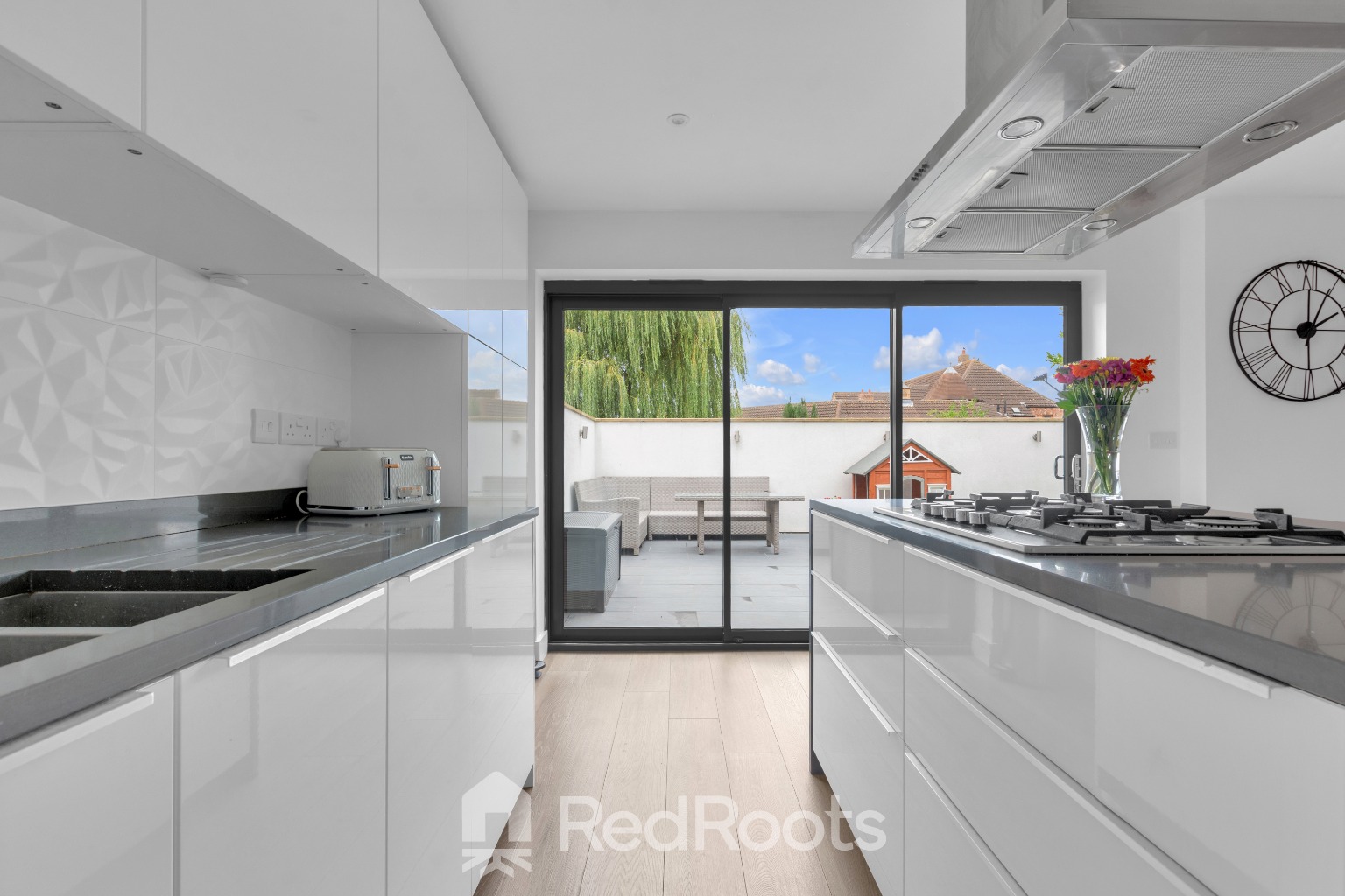 5 bed detached house for sale in Newbigg, Westwoodside, Doncaster, Lincolnshire, DN9 2AT  - Property Image 7