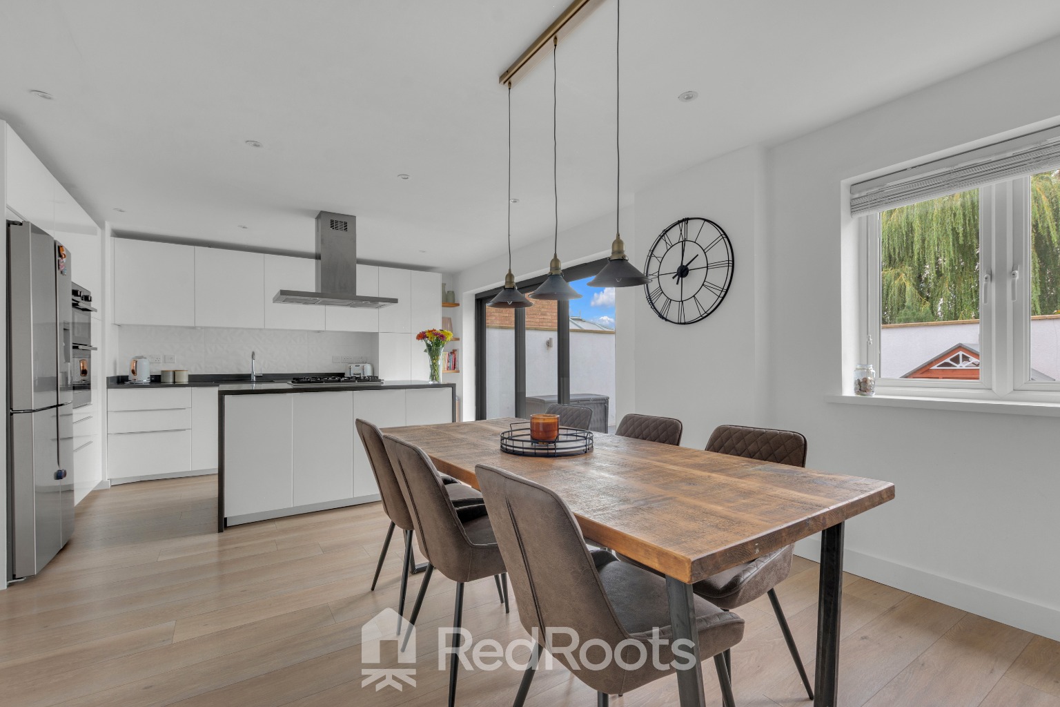 5 bed detached house for sale in Newbigg, Westwoodside, Doncaster, Lincolnshire, DN9 2AT  - Property Image 3