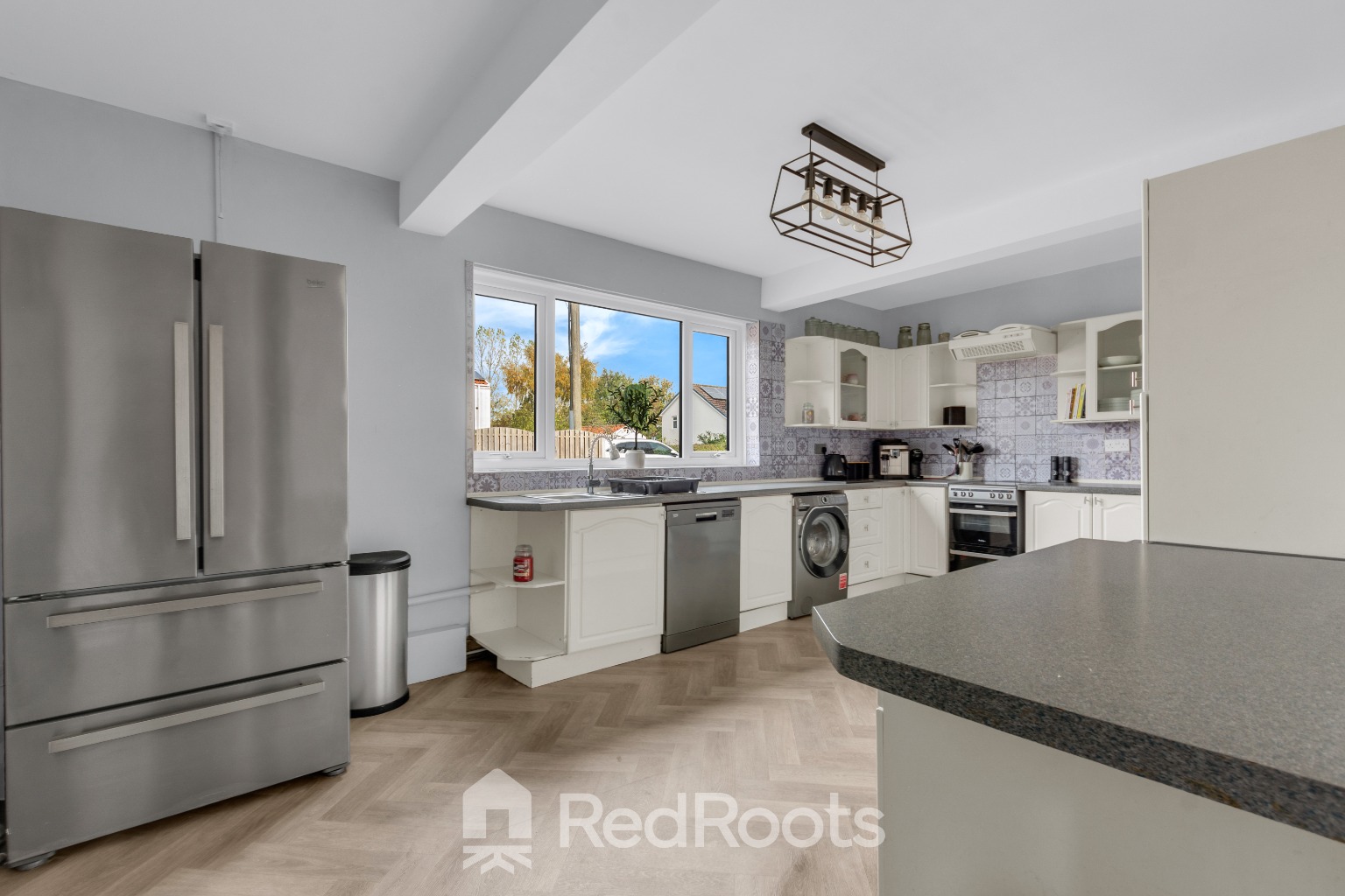 4 bed detached house for sale in High Street, Wroot, Doncaster, Lincolnshire, DN9  - Property Image 9