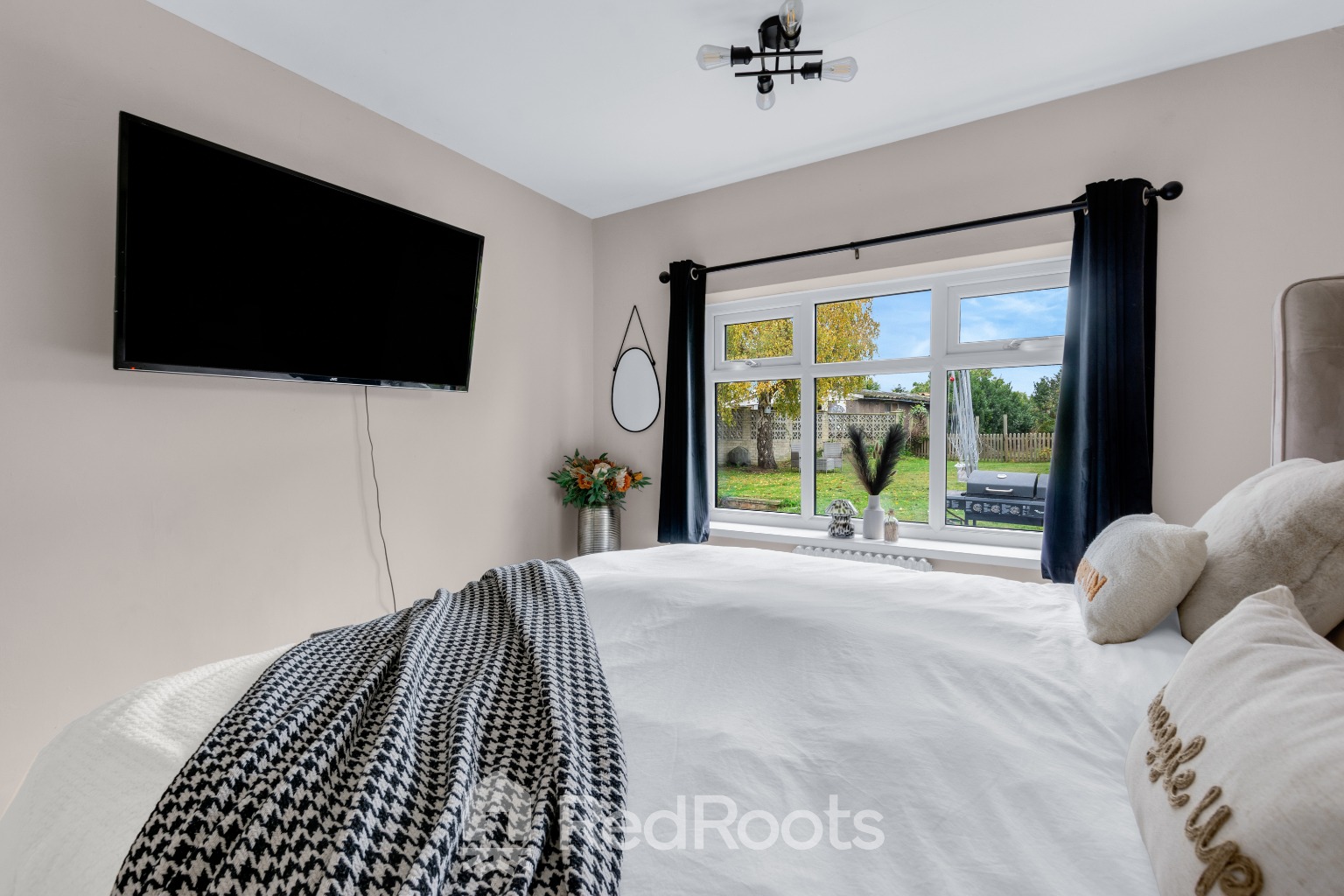 4 bed detached house for sale in High Street, Wroot, Doncaster, Lincolnshire, DN9  - Property Image 14