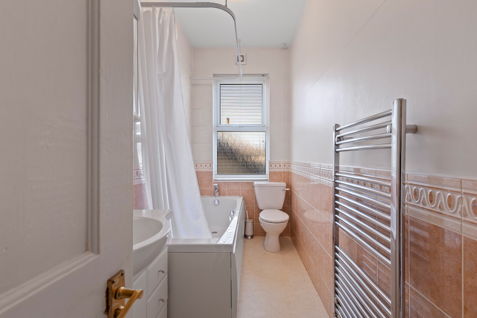 5 bed detached house for sale in Axholme Road, Doncaster, South Yorkshire, DN2 4AW  - Property Image 25