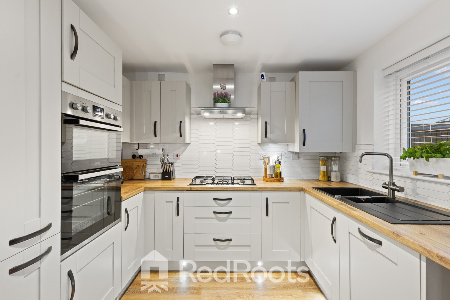 4 bed semi-detached house for sale in Cutter Lane, New Rossington, Doncaster, South Yorkshire, DN11 0HE  - Property Image 4