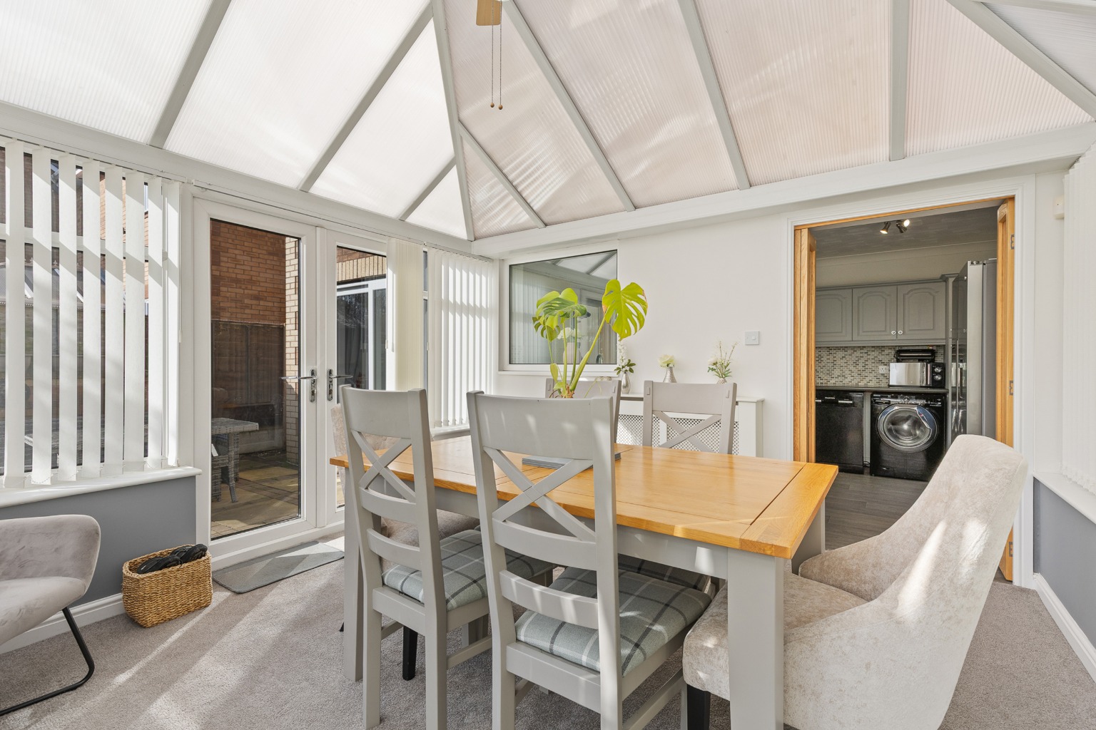 4 bed detached house for sale in Greenwood Avenue, Balby, Doncaster, South Yorkshire, DN4 0XE  - Property Image 15