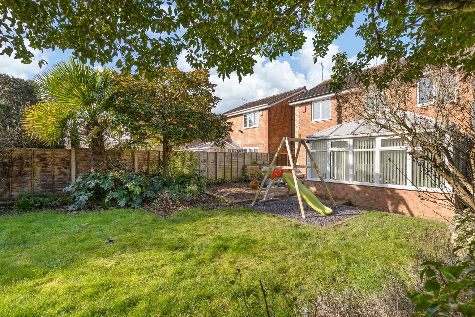 4 bed detached house for sale in Greenwood Avenue, Balby, Doncaster, South Yorkshire, DN4 0XE  - Property Image 19