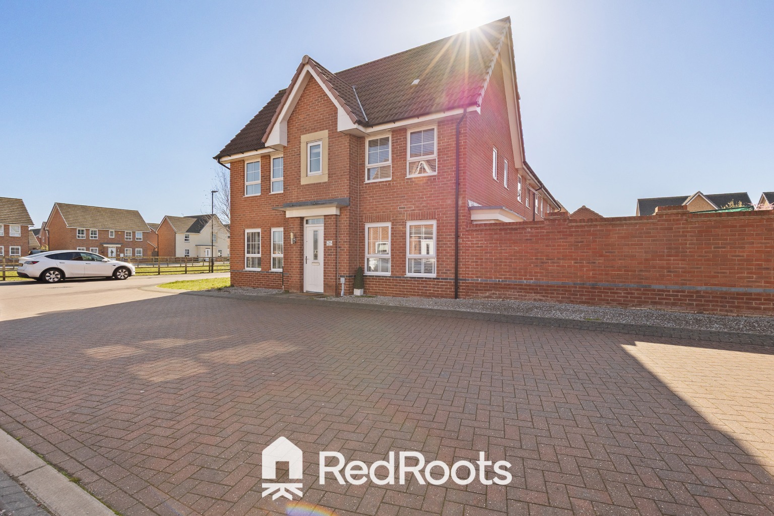 3 bed semi-detached house for sale in Whitmoore Drive, Auckley, Doncaster, South Yorkshire, DN9 3FJ  - Property Image 2