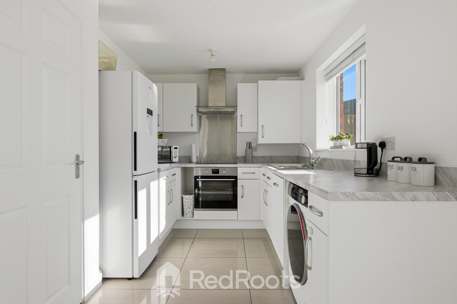 3 bed semi-detached house for sale in Lincoln Close, Doncaster, South Yorkshire, DN4 7GA  - Property Image 8