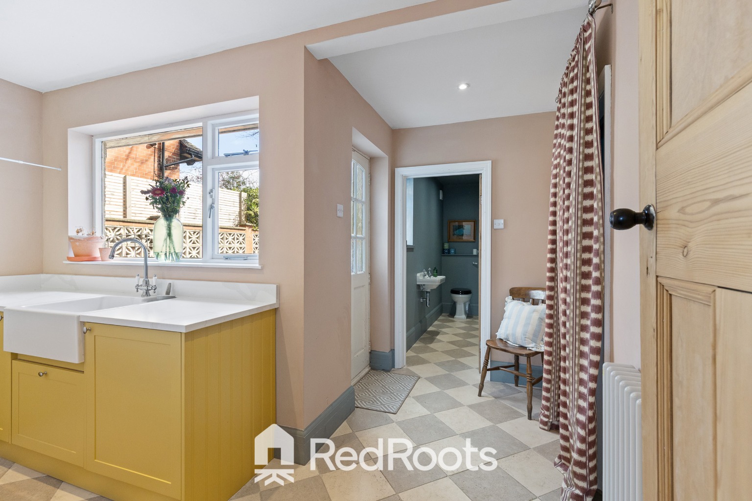 5 bed semi-detached house for sale in Thorne Road, Doncaster, South Yorkshire, DN2 5BH  - Property Image 9