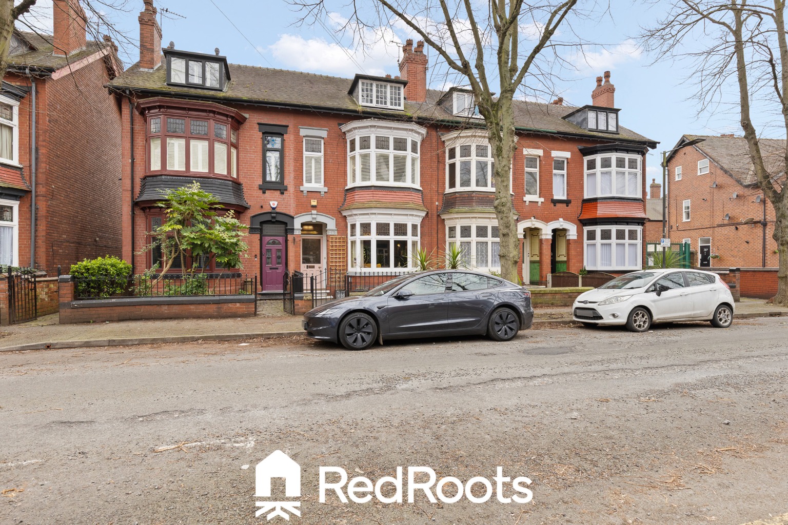 4 bed terraced house for sale in Lawn Avenue, Doncaster, South Yorkshire, DN1 2JE  - Property Image 2