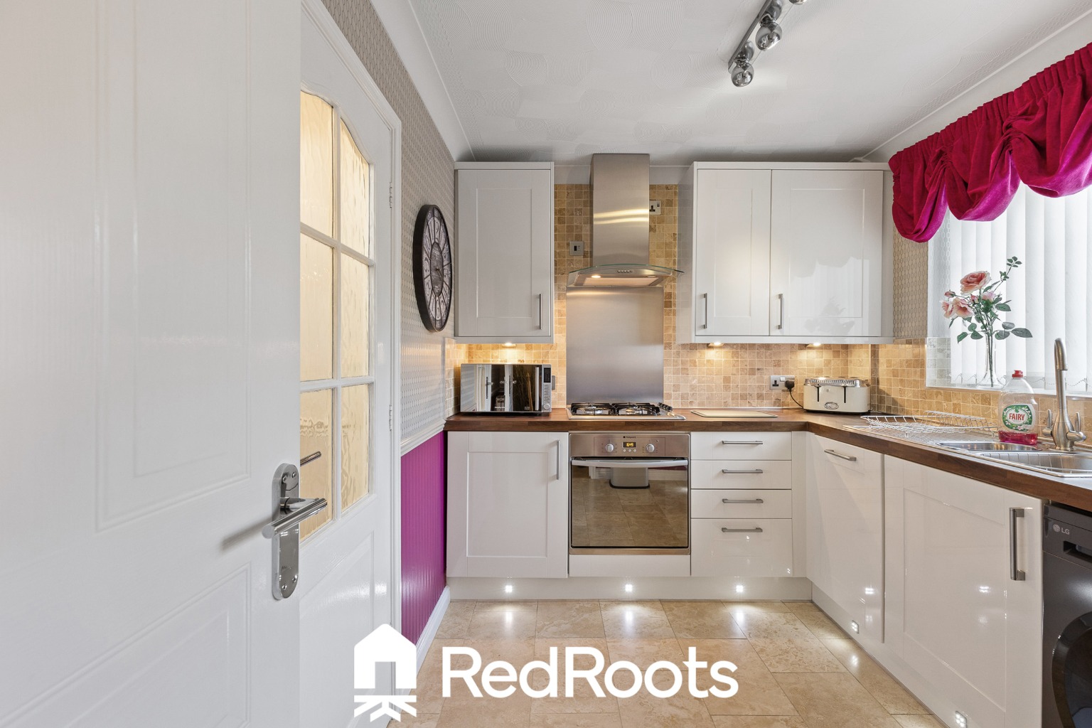 3 bed detached house for sale in Greenwood Avenue, Balby, Doncaster, South Yorkshire, DN4 0XE  - Property Image 3