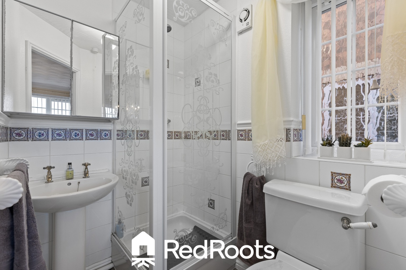 3 bed detached house for sale in Greenwood Avenue, Balby, Doncaster, South Yorkshire, DN4 0XE  - Property Image 18