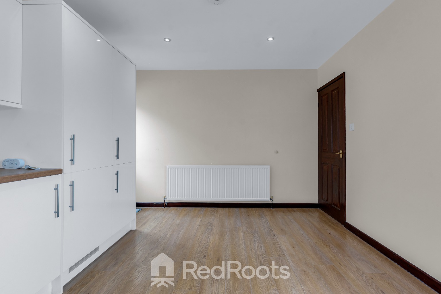 2 bed detached bungalow for sale in Binks Court, Brethergate, Westwoodside, Doncaster, Lincolnshire, DN9 2AU  - Property Image 7