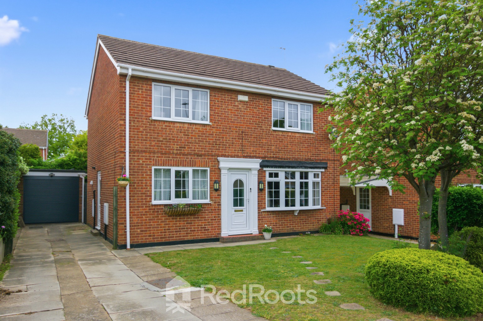 4 bed detached house for sale in Swannington Close, Doncaster, South Yorkshire, DN4 6UA  - Property Image 1