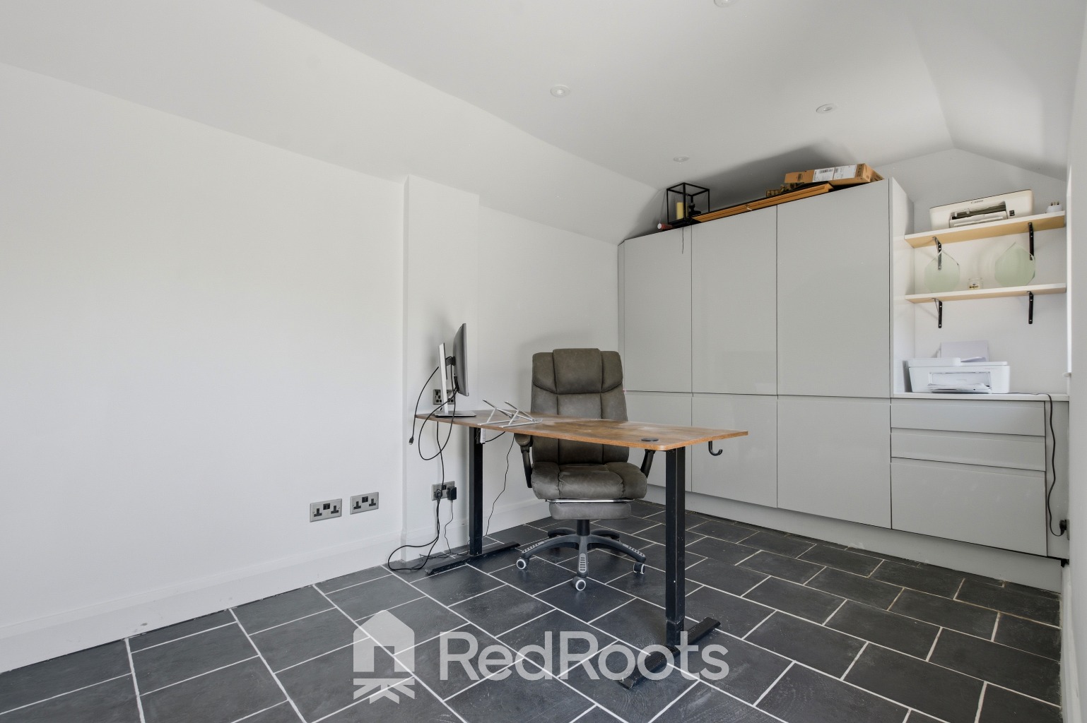 3 bed semi-detached house for sale in Hampole Balk Lane, Skellow, Doncaster, South Yorkshire, DN6 8LQ  - Property Image 27