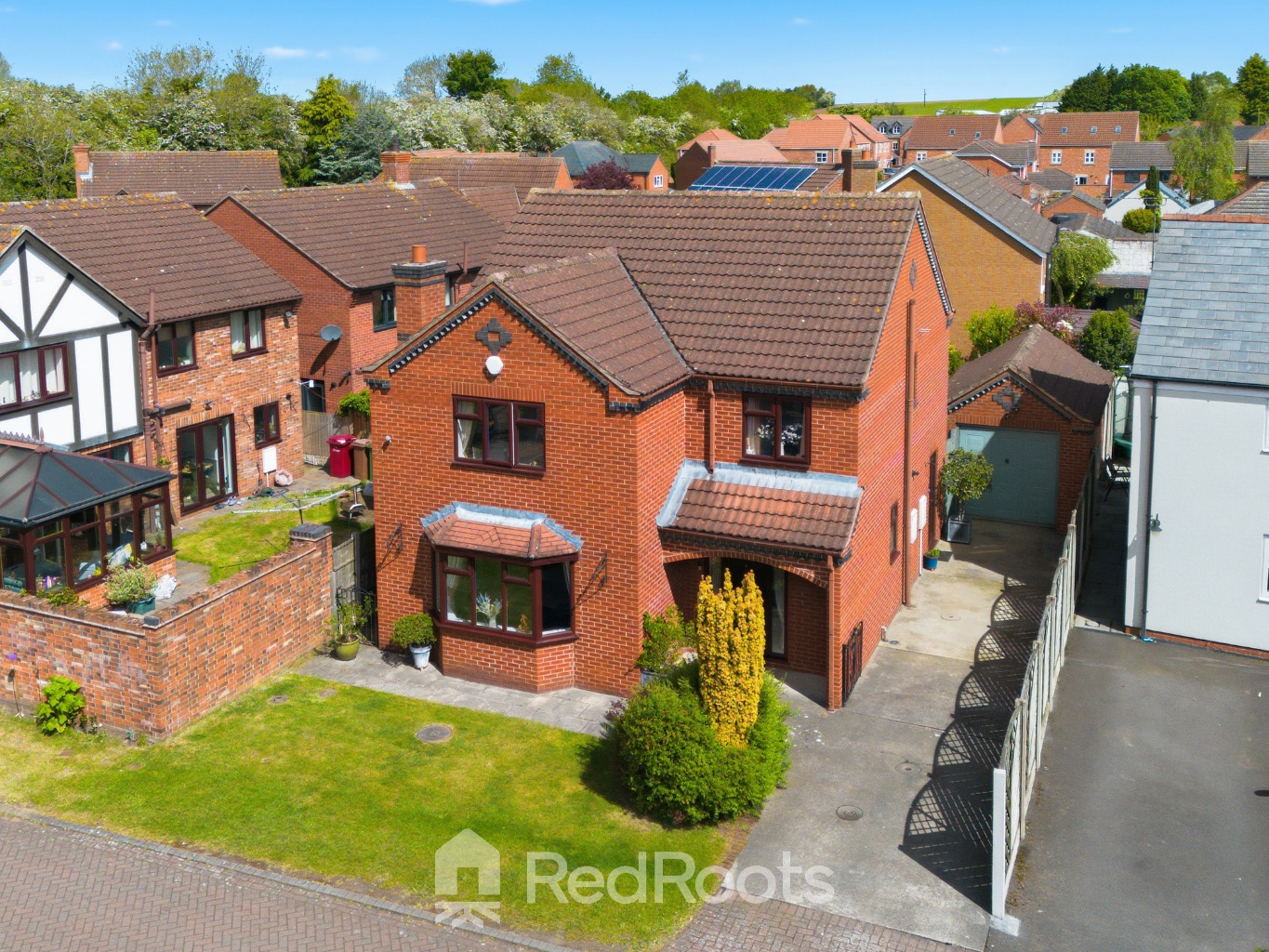 4 bed detached house for sale in Fields Close, Epworth, Doncaster, Lincolnshire, DN9 1TL  - Property Image 2