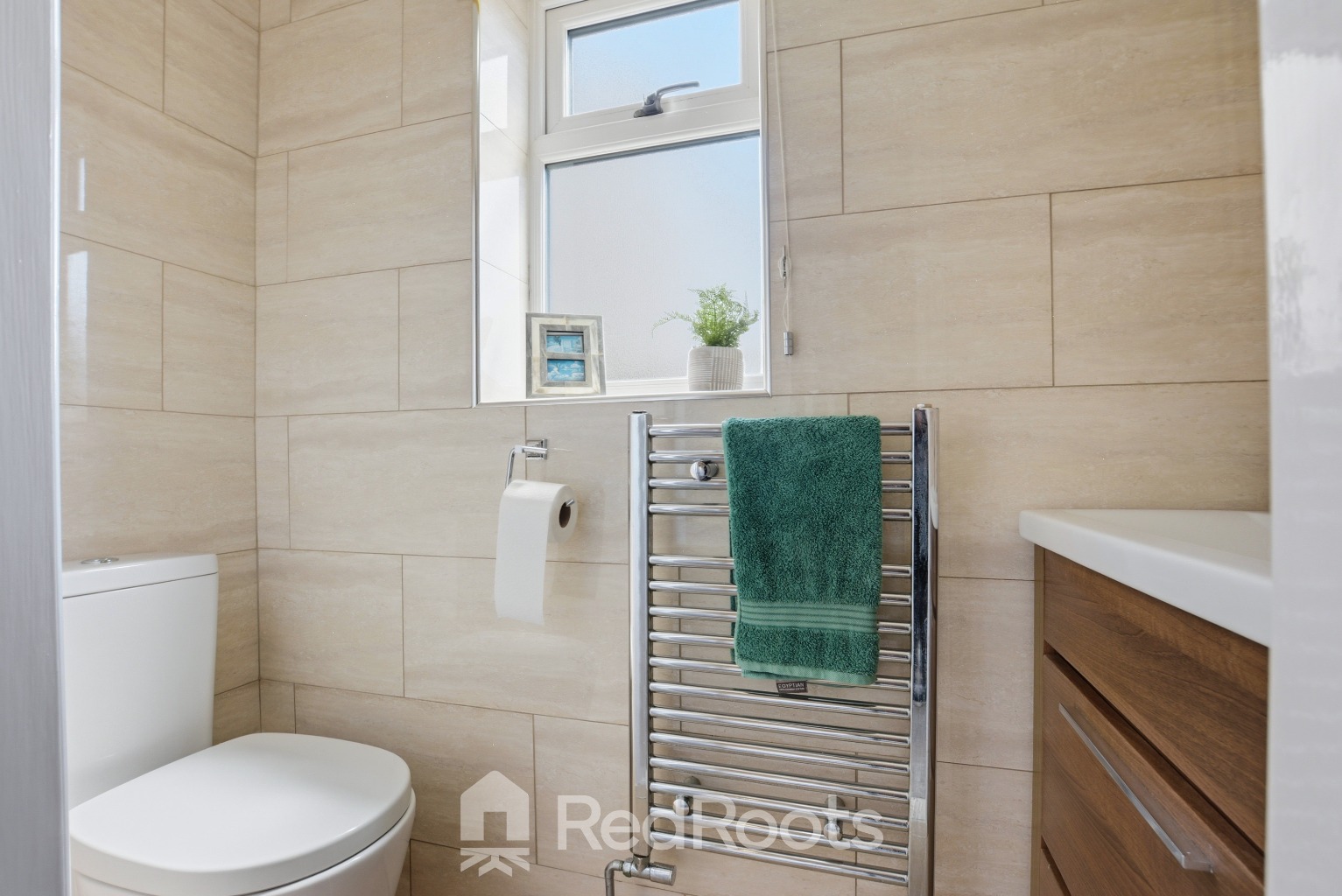 4 bed detached house for sale in Fields Close, Epworth, Doncaster, Lincolnshire, DN9 1TL  - Property Image 14